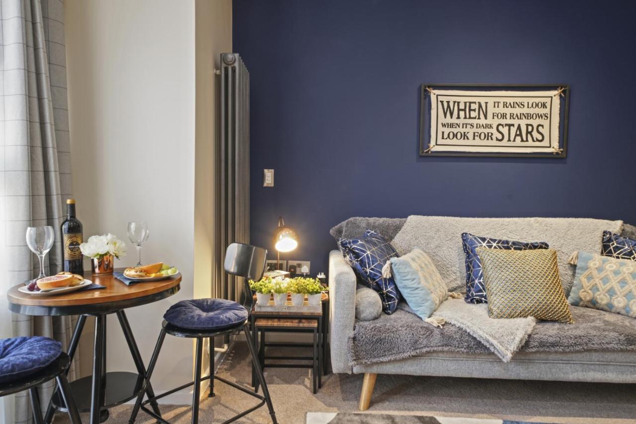 Super Funky Spire View Cottage - Free Gated Parking - Ultra Wifi 캔터베리 외부 사진