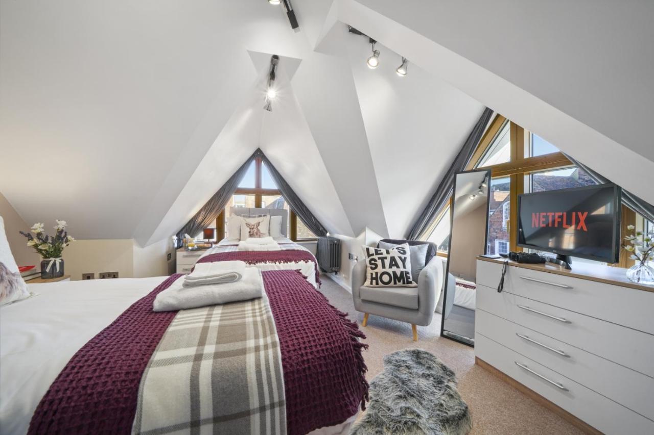 Super Funky Spire View Cottage - Free Gated Parking - Ultra Wifi 캔터베리 외부 사진